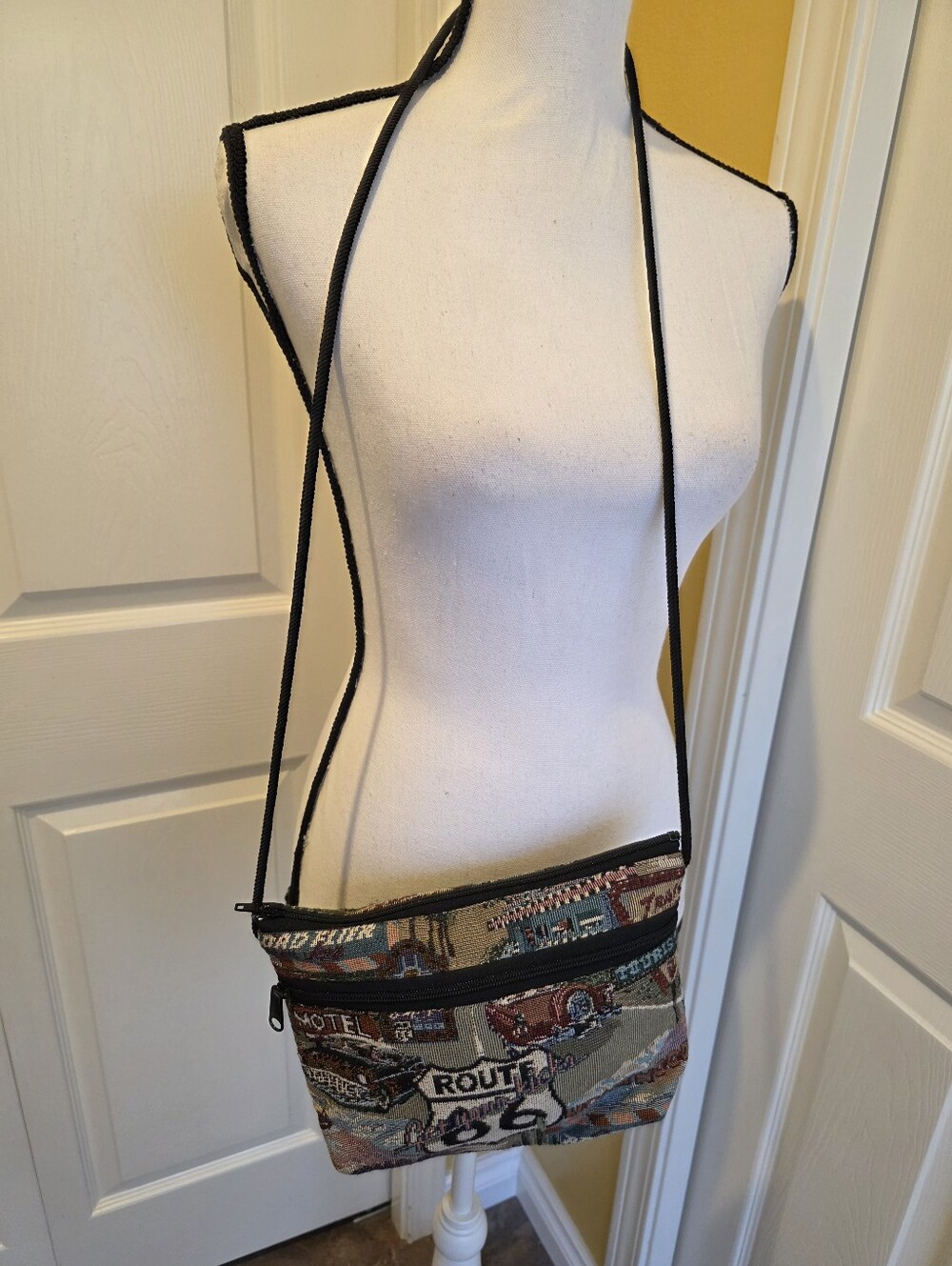 DANNY K BEVERLY HILLS ROUTE 66 PURSE